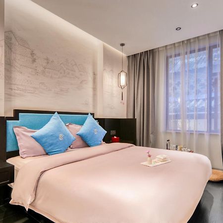 Gongxili - Chujian Hotel Кунмин Екстериор снимка